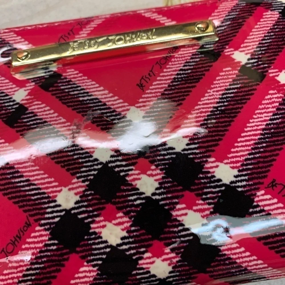 Betsey Johnson beautiful wallet